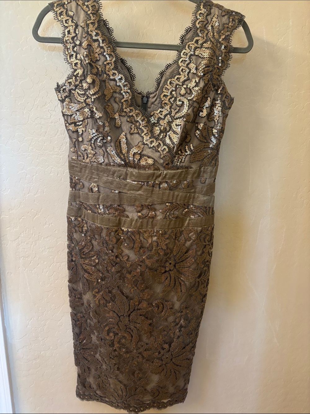 TADASHI SHOJI Sleeveless V-Neck Sequin Lace Sheath Dress in Bronze.